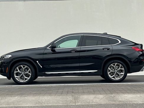 Used 2025 BMW X4 xDrive30i w/ Premium Package AWD/4WD image 6