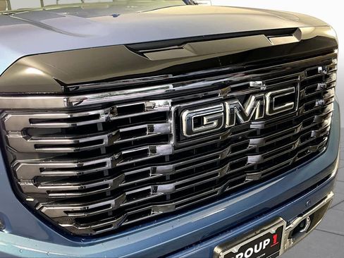 Used 2025 GMC Sierra 1500 Denali Ultimate AWD/4WD image 29