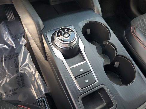 Used 2025 Ford Escape ST-Line w/ Equipment Group 301A image 31