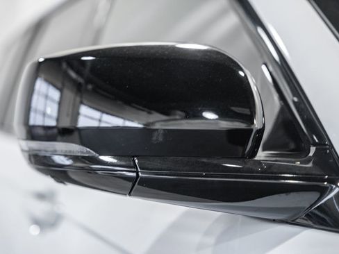 New 2025 Jeep Grand Cherokee L Limited w/ Luxury Tech Group II image 15