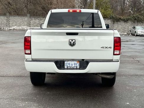 Used 2019 RAM 1500 Express w/ Express Value Package image 4