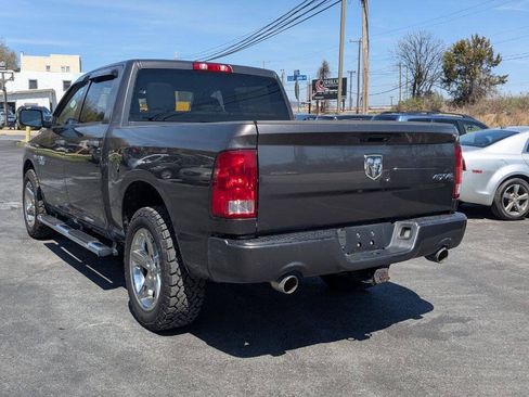 Used 2017 RAM 1500 Express AWD/4WD image 13