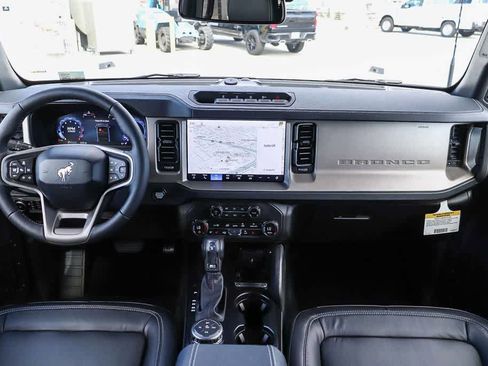 New 2026 Ford Bronco Outer Banks AWD/4WD image 13