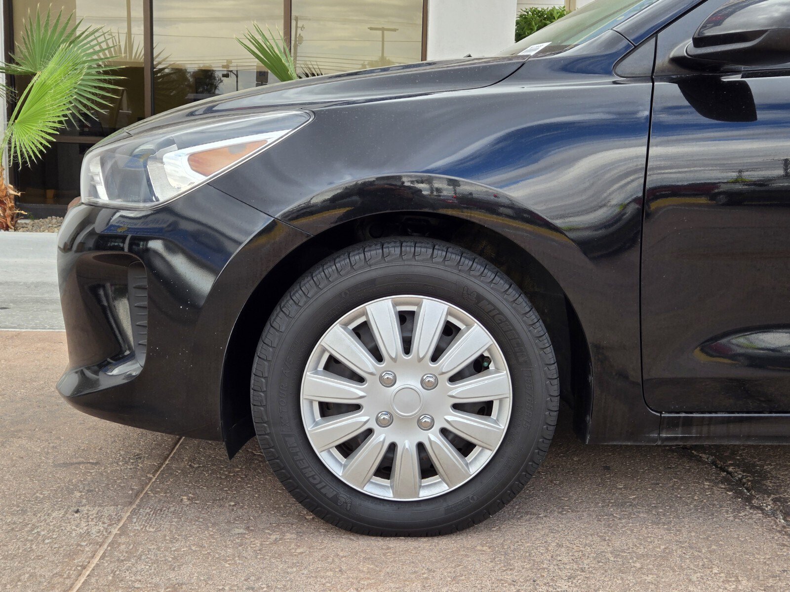 Used 2018 Kia Rio S FWD image 6