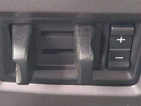 Used 2017 Ford F250 XLT AWD/4WD image 25