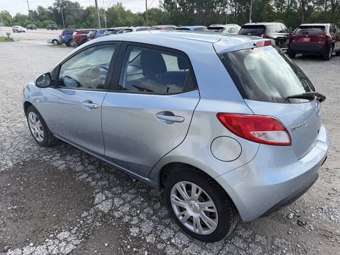 Used 2013 MAZDA MAZDA2 Sport FWD image 5
