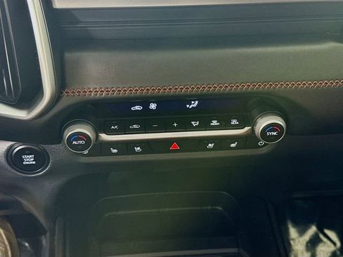 Used 2025 MAZDA CX-50 AWD 2.5 Turbo w/ Weather Package image 15