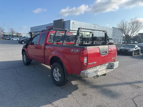 Used 2007 Nissan Frontier SE w/ SE Value Truck Pkg image 7