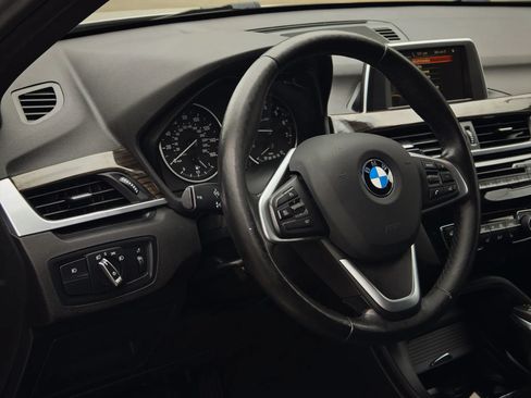 Used 2017 BMW X1 xDrive28i AWD/4WD image 26