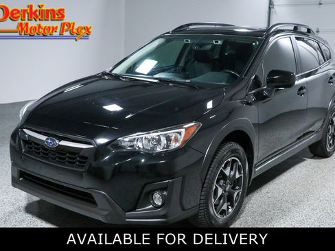 Used 2020 Subaru Crosstrek 2.0i Premium w/ Moonroof Package 1 AWD/4WD image 1