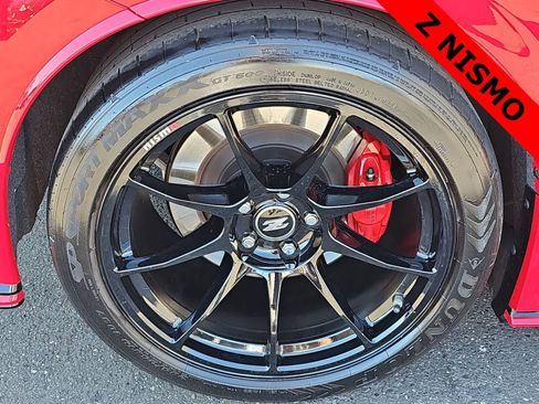 Used 2025 Nissan Z NISMO w/ Floor Mat Package image 12