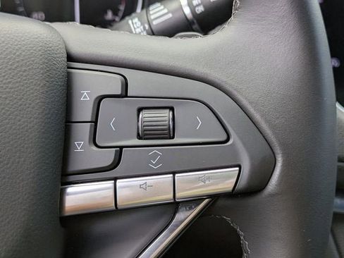 New 2025 Cadillac XT6 Luxury image 27