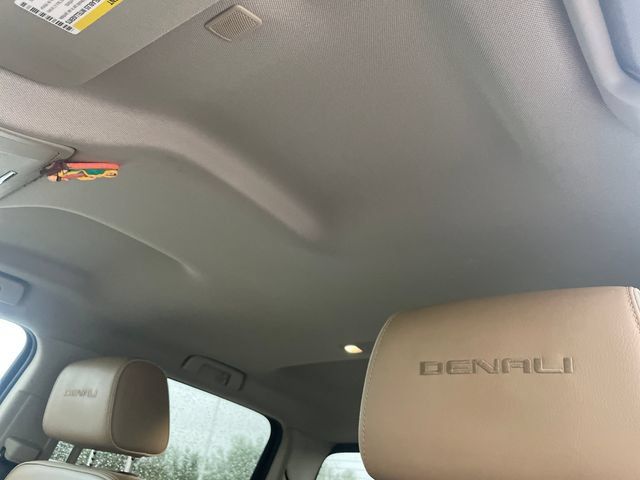 Used 2018 GMC Sierra 1500 Denali AWD/4WD image 27
