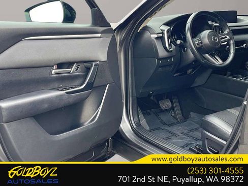 Used 2023 MAZDA CX-50 2.5 S w/ Preferred Plus Pkg image 11