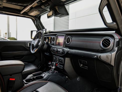 Used 2020 Jeep Gladiator Rubicon AWD/4WD image 46