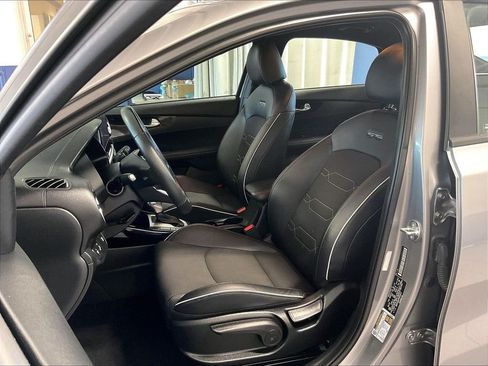 Used 2023 Kia Forte GT-Line FWD image 10