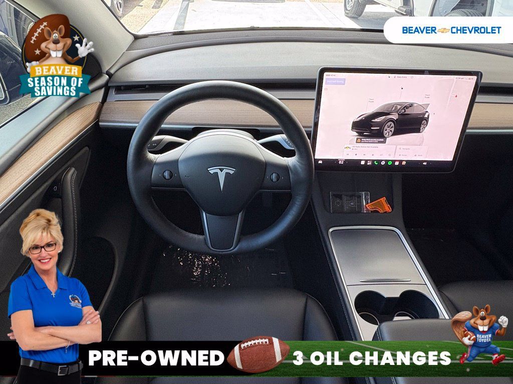 Used 2025 Tesla Model Y Long Range RWD image 16