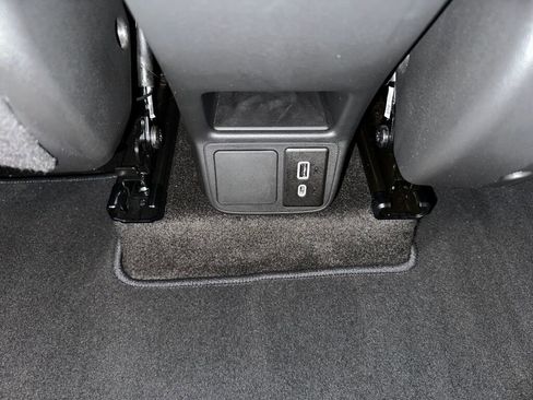 Certified 2023 Buick Encore GX Select w/ Safety Package II image 19