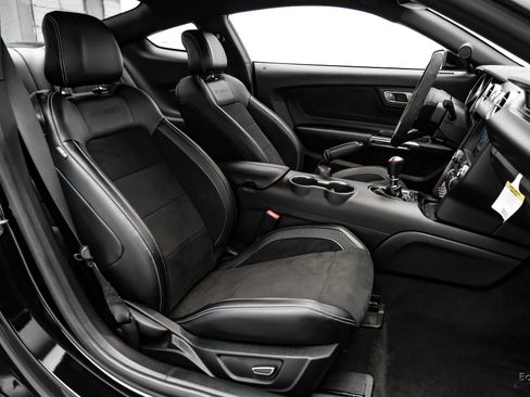 Used 2015 Ford Mustang Shelby GT350 RWD image 46