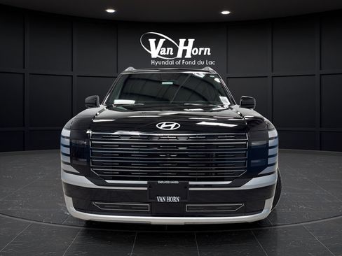 Used 2026 Hyundai Palisade Calligraphy AWD/4WD image 2