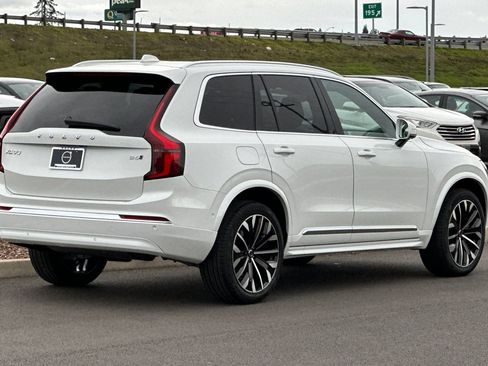New 2026 Volvo XC90 B6 Plus w/ Protection Package Premier AWD/4WD image 3