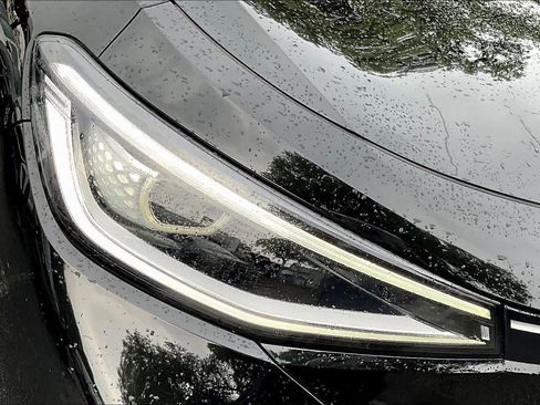 Used 2021 Volkswagen ID.4 Pro S image 26