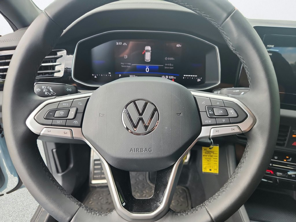 Certified 2025 Volkswagen Jetta Sport FWD image 13