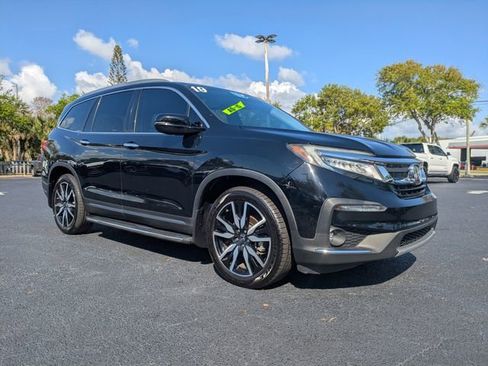 Used 2019 Honda Pilot Touring image 2