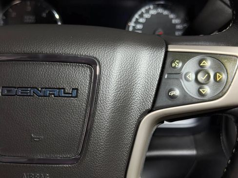 Used 2014 GMC Sierra 1500 Denali w/ Suspension Package, Off-Road AWD/4WD image 31