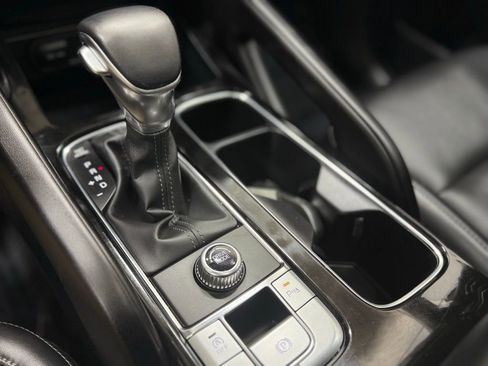 Used 2025 Kia Telluride S FWD image 30