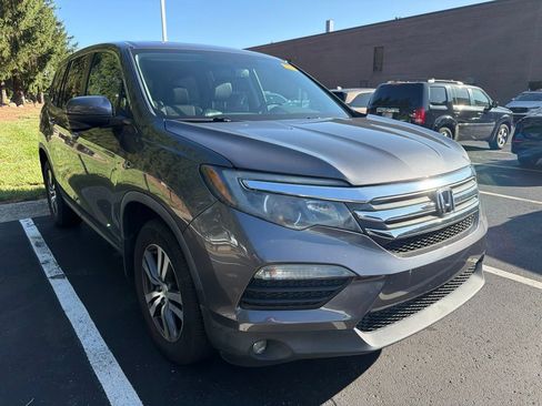 Used 2017 Honda Pilot EX-L image 4