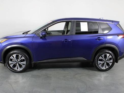 Certified 2023 Nissan Rogue SV FWD image 12