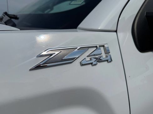 Used 2019 GMC Sierra 3500 SLT w/ Duramax Plus Package AWD/4WD image 13