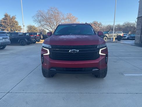 Used 2023 Chevrolet Tahoe RST w/ Luxury Package image 2