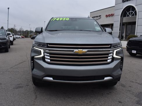 Used 2024 Chevrolet Tahoe High Country w/ Premium Package image 4