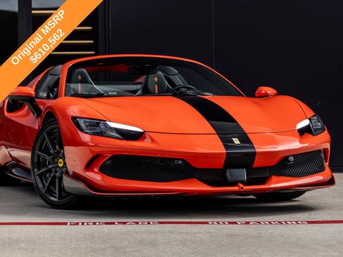 Used 2024 Ferrari 296 GTS RWD image 5