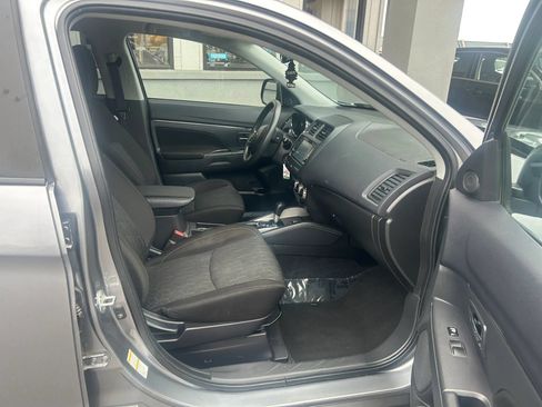 Used 2024 Mitsubishi Outlander Sport AWD image 20