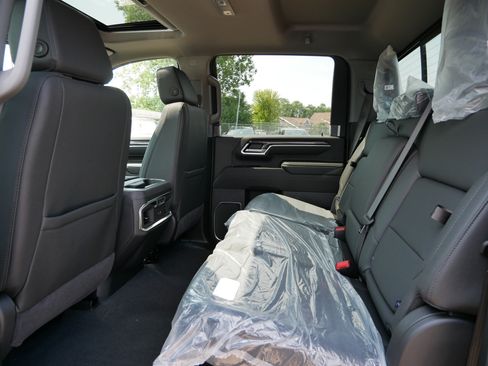 New 2026 Chevrolet Silverado 2500 LTZ w/ LTZ Plus Package AWD/4WD image 12