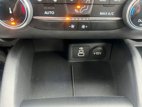 Used 2026 Ford Escape ST-Line AWD/4WD image 23