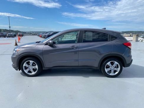 Used 2016 Honda HR-V EX image 5