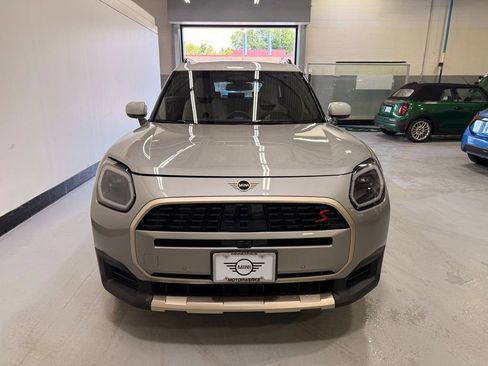 Used 2025 MINI Cooper Countryman S w/ Comfort Package Max image 8