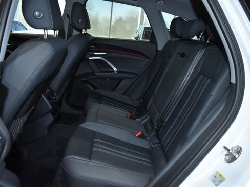 Used 2025 Audi Q5 Premium Plus w/ Premium Plus image 29