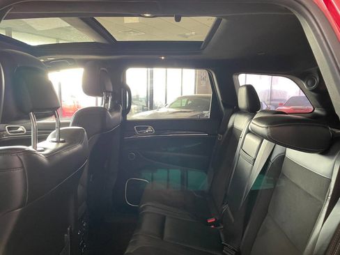 Used 2020 Jeep Grand Cherokee SRT w/ Trailer Tow Group IV image 20