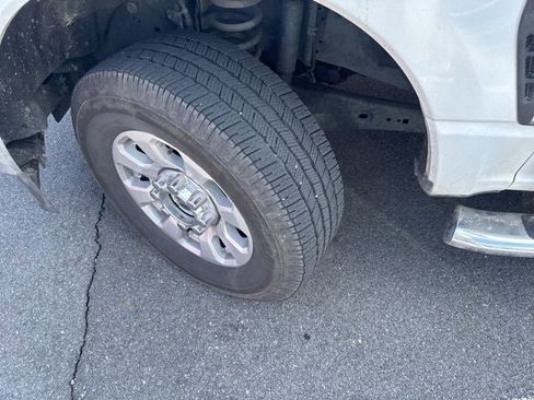 Used 2023 Ford F250 XLT image 21