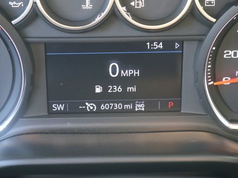 Used 2019 Chevrolet Silverado 1500 LT w/ All-Star Edition image 29