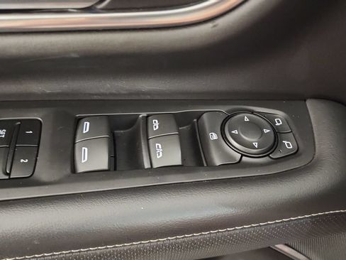 Used 2021 GMC Yukon SLT AWD/4WD image 15