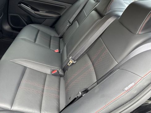 Used 2023 Nissan Altima 2.5 SR w/ SR Premium Package FWD image 20