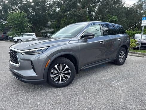 Used 2023 INFINITI QX60 Pure FWD image 4