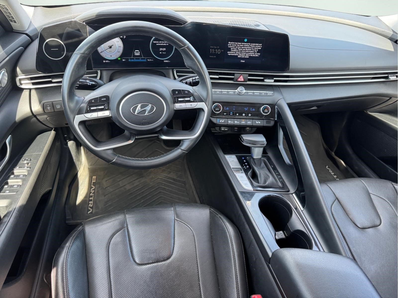 Used 2023 Hyundai Elantra Limited FWD image 14