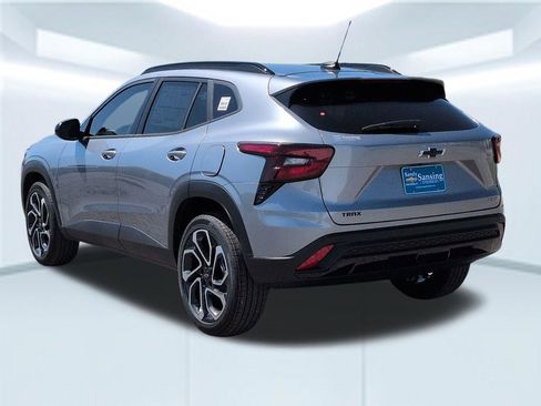 New 2026 Chevrolet Trax RS w/ Sunroof Package image 2